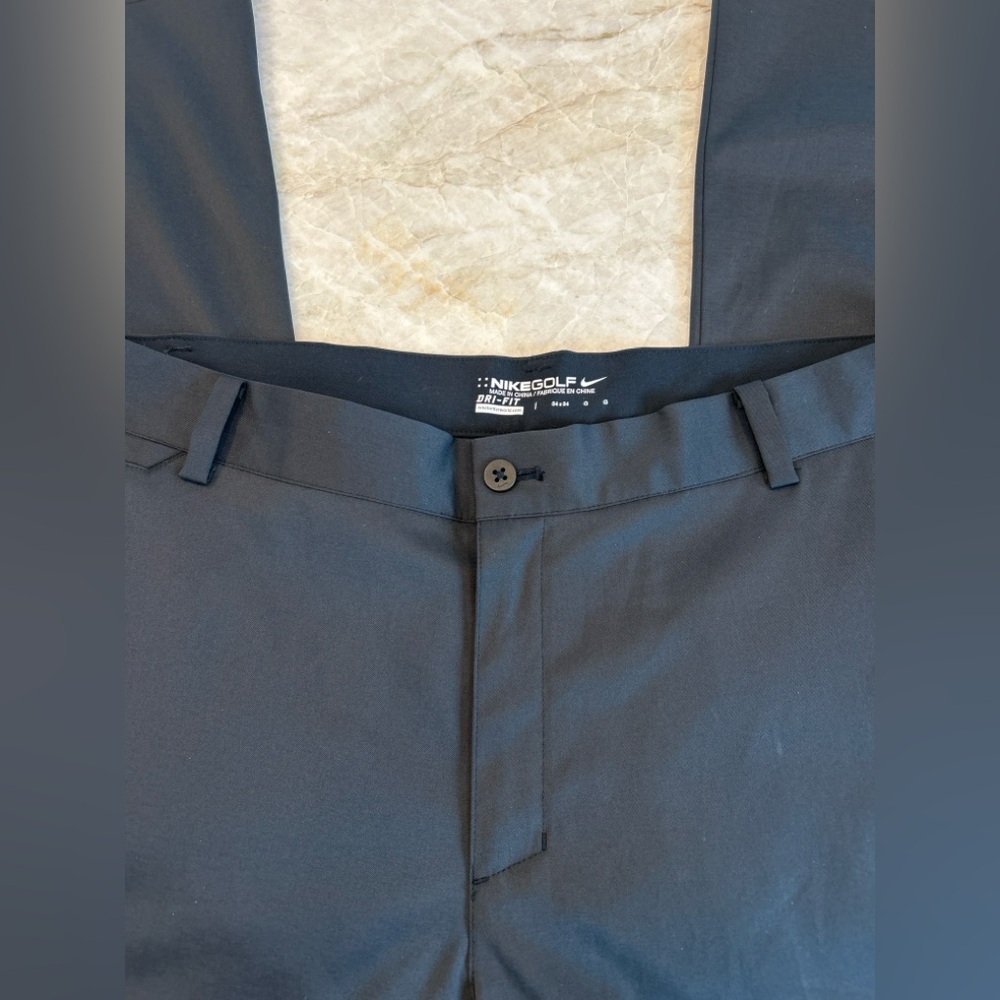 Nike Golf Dri-FIT Performance Golf Pants
34 waist 34 length